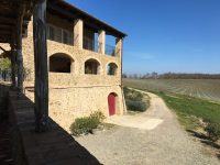 Rs1063 winery